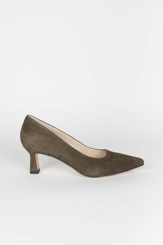 SALON DINGO ANTE TACON BAJO KAKI