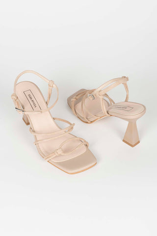 SANDALIA PIEDRA TIRAS ANTE TACON