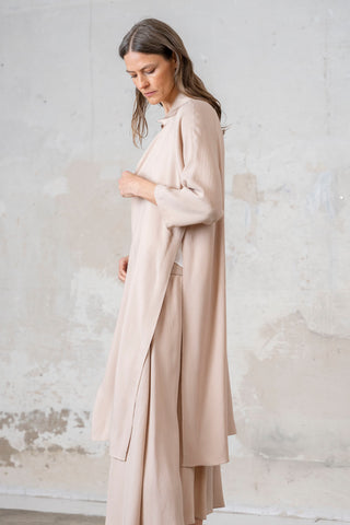 LEVITA INGRID ALARGADA MAQUILLAJE