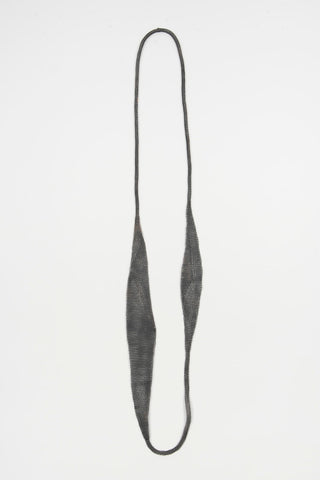 COLLAR MALLA GRIS OCURO