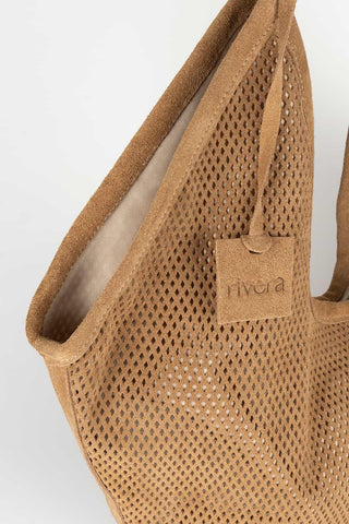 Bolso Nara camel calado