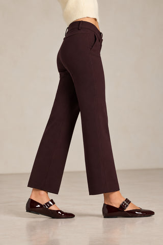 Pantalón Aldira burdeos Cambio