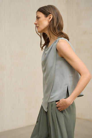 Blusa Nireya gris azulado