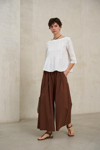 Aira brown trousers