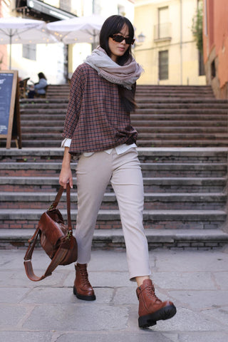 Top Verona cuadros burdeos